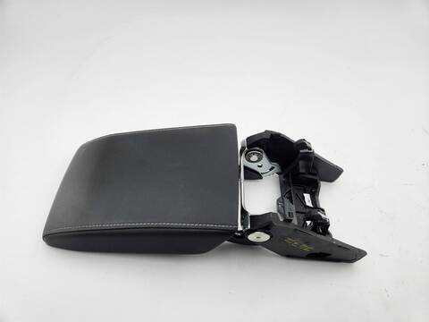 Consola Central Volkswagen Golf LIFE 116CV 85KW