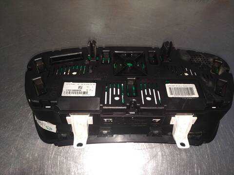 Foto 4ª: Cuadro de Instrumentos Renault Laguna EMOTION PLUS COUPE 150CV 110KW [M9RA8] (2010)