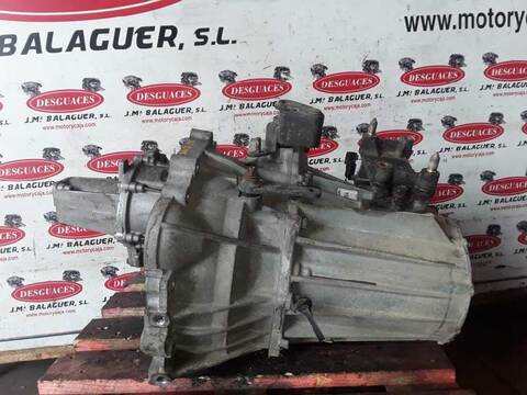 Foto 3ª: Caja Transfer Hyundai Santa Fe 2.0 GLS CRDI 113CV