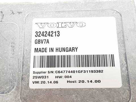 Foto 2ª: Centralita Motor ECU Volvo XC 40 MOMENTUM PRO 2WD (2017)