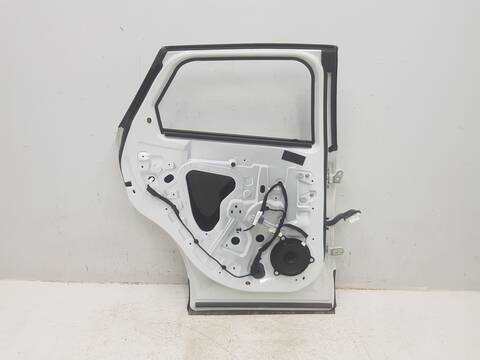 Foto 3ª: Puerta Trasera Izquierda Renault Clio SIN DEFINIR