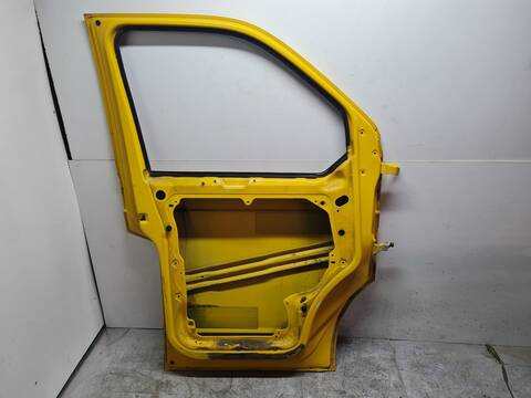 Foto 2ª: Puerta Delantera Izquierda Volkswagen Transporter T5 COMBI FURGONETA [AXC] (2005)