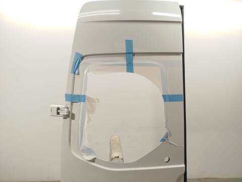 Foto 3ª: Puerta Trasera Izquierda Mercedes Sprinter 419 CDI RWD 907.643 907.645 907.647) 190CV 140KW FURGONETA [654920] (2024)