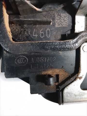 Foto 2ª: Cerradura Puerta Delantera Derecha Bmw X3 2.0 D [D/N47D20C] (2010)