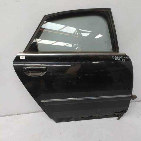 Foto 2ª: Puerta Trasera Derecha Audi A8 3.0 (2002)