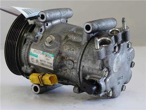 Foto 2ª: Compresor Aire Acondicionado Citroen C4 1.4 16V BERLINA 88CV 65KW [KFU (ET3J4)] (2005)