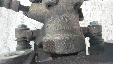 Foto 3ª: Pedal Embrague Toyota Auris 1.6 ZRE151_) 124CV 91KW [1ZR-FE] (2007)