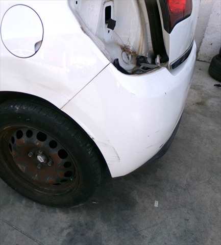 Foto 3ª: Paragolpes Trasero Citroen C3 1.2 G 2013-2016 [HM01/HMZ] (2015)