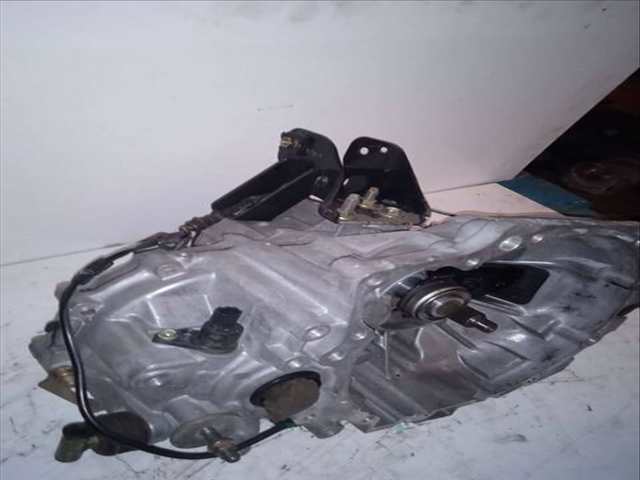 Foto 3ª: Caja Cambios Mazda Premacy 1.9 16V CAT 101CV 74KW (2004)