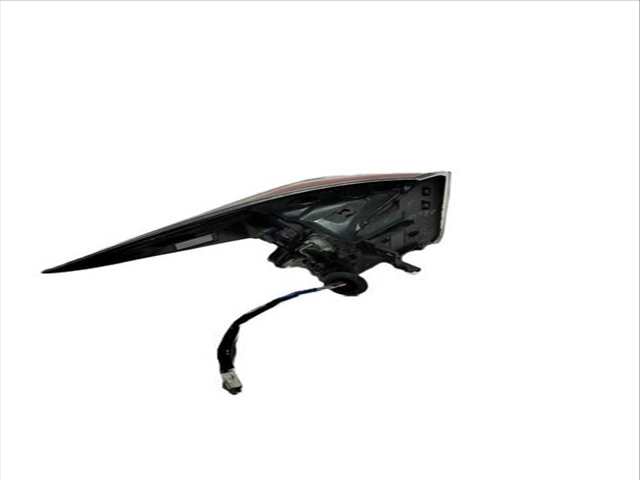 Foto 3ª: Piloto Trasero Derecho Toyota Prius BASIS [2ZRFXE] (2016)