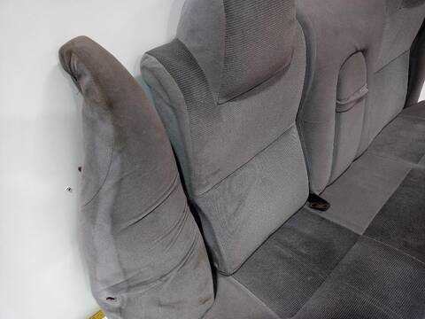 Foto 3ª: Asientos Traseros Ford Sierra BRILLANT 116CV [N9E] (1987)