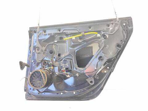 Foto 3ª: Puerta Trasera Derecha Audi A6 3.0 TDI QUATTRO (2006)