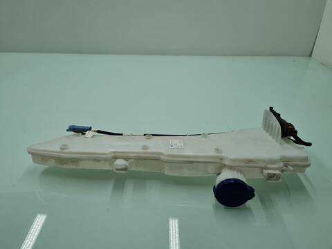 Foto 3ª: Deposito Limpiaparabrisas Citroen C4 130CV [HN05] (2022)