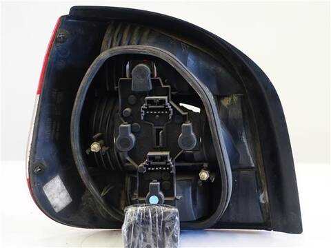 Foto 2ª: Piloto Trasero Derecho Renault Scenic 1.9 DCI RX4 102CV 75KW I JA...) [D/ F9Q K7] (2002)