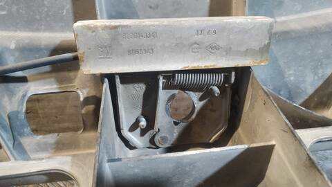 Foto 2ª: Panel Frontal Renault Trafic L1H1 CAJA CERRADA CORTO 82CV 60KW [D-F9Q U7] (2003)