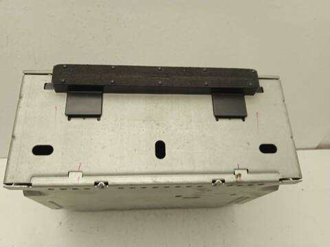 Foto 3ª: Sistema Audio Radio CD Ford Focus 1.6 16V TI-VCT CAT 105CV 77KW [IQDB] (2011)