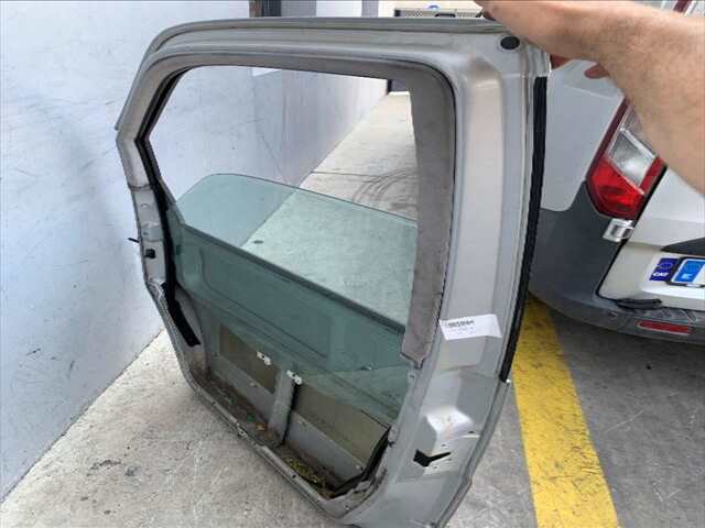 Foto 2ª: Puerta Delantera Derecha Mercedes Clase V 200 2.2 CDI 0CV [611980] (1999)