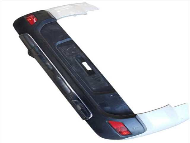 Paragolpes Trasero Peugeot 3008 1.6 HDI