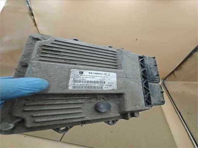 Foto 2ª: Centralita Motor ECU Opel Corsa 1.3 ESSENTIA [1.3 LTR. - 55 KW 16V CDTI] [Z 13 DTJ / LDP]