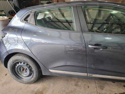 Puerta Trasera Derecha Renault Clio BUSINESS EDITION 100CV 74KW