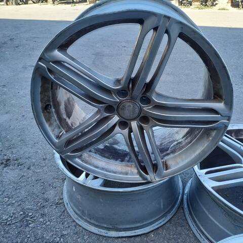 Foto 3ª: Juego LLantas Audi A8 4.2 QUATTRO 335CV 246KW [BFM] (2003)