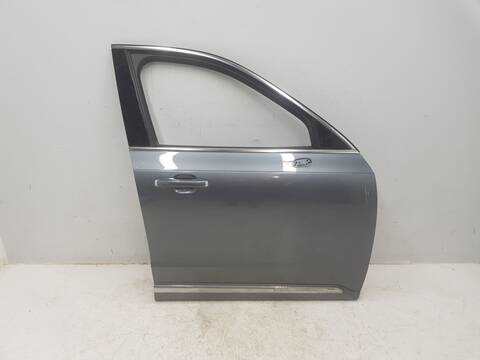 Puerta Delantera Derecha Volvo XC 90 MOMENTUM AWD
