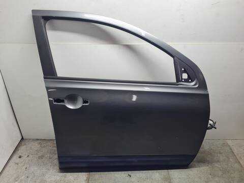 Foto 4ª: Puerta Delantera Derecha Nissan Qashqai ACENTA 131CV 96KW [R9M] (2014)