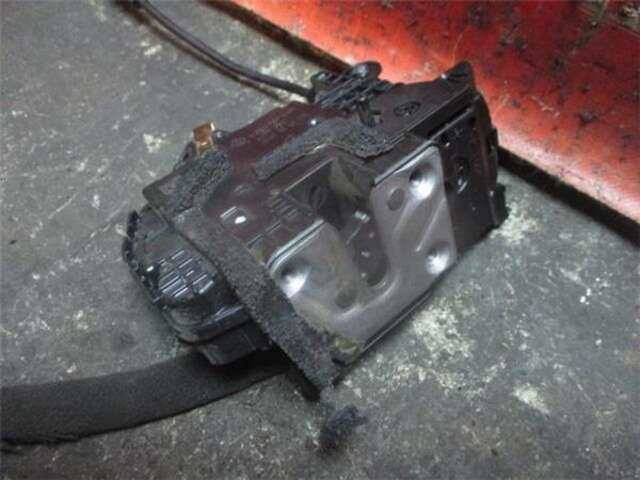 Cerradura Puerta Trasera Izquierda Renault Clio 1.2 16V