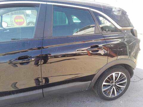 Foto 3ª: Puerta Trasera Izquierda Opel Crossland DESIGN LINE 102CV 75KW [DV5RD OPT. YH01] (2019)