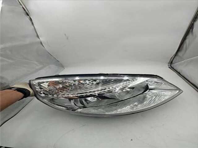 Foto 3ª: Faro Derecho Renault Scenic 1.5 CONFORT DYNAMIQUE [1.5 LTR. - 78 KW DCI DIESEL] (JM)(2003-_) [K9K-764]