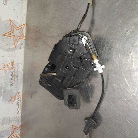 Foto 4ª: Cerradura Puerta Trasera Derecha Volkswagen Polo ADVANCE 95CV 70KW [DKL] (2020)