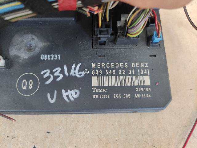 Foto 3ª: Caja Reles Fusibles Mercedes Vito 2.2 CDI VITO 639 [646983] (2006)