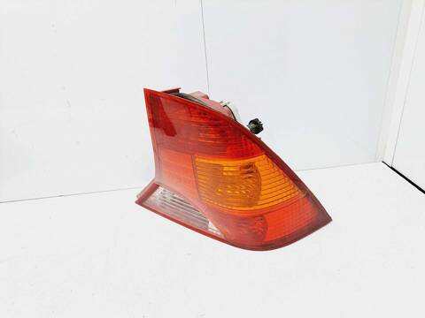 Foto 4ª: Piloto Trasero Derecho Ford Focus 1.6 16V CAT BERLINA 100CV 74KW [FYDB] (2002)