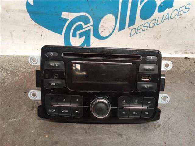 Sistema Audio Radio CD Renault Captur 1.5 LIMITED [1.5 LTR. - 66 KW DCI DIESEL FAP ENERGY]