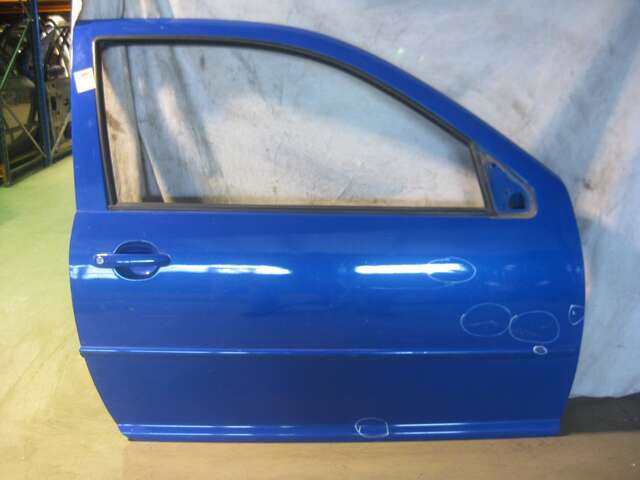 Puerta Delantera Derecha Volkswagen Golf 1.9TDI