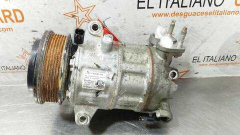 Foto 1ª: Compresor Aire Acondicionado Ford Focus TITANIUM 120CV 88KW [ZTDB] (2019)