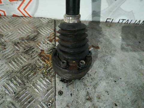 Foto 3ª: Transmision Delantera Izquierda Volkswagen Polo ADVANCE 70CV 51KW [BNM] (2005)