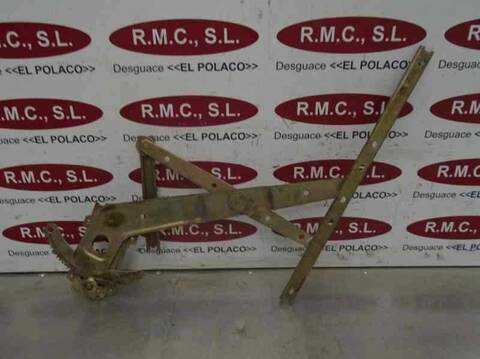 Foto 3ª: Elevalunas Manual Trasero Derecho Nissan Patrol 2.8 DIESEL 95CV 70KW (1989)