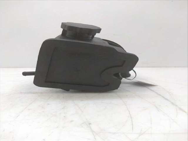 Foto 2ª: Bomba de Direccion Mercedes Vito 109 CDI 639.601 639.603 639.605) 95CV (2003)
