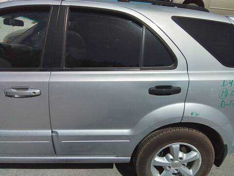 Foto 2ª: Puerta Trasera Izquierda Kia Sorento 2.5 CRDI ACTIVE 170CV 125KW [D4CB] (2006)