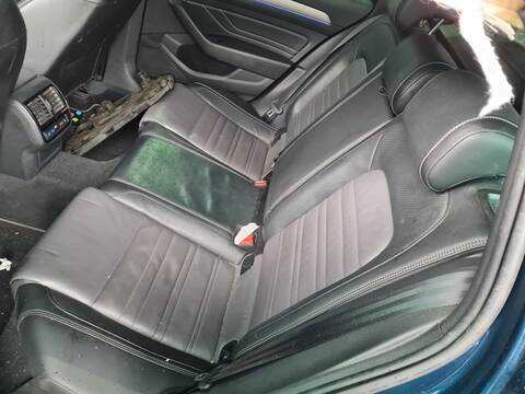 Asientos Traseros Volkswagen Passat R-LINE 150CV 110KW