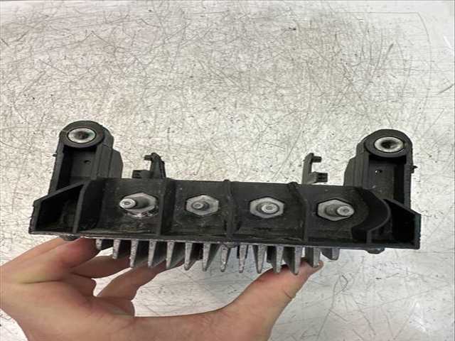 Foto 3ª: Centralita Check Control Volvo V60 197 CV 145KW [D420T8 D420T] (2022)