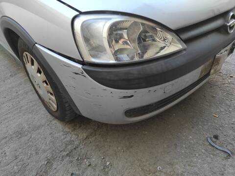 Foto 2ª: Paragolpes Delantero Opel Corsa Z12XE (2001)