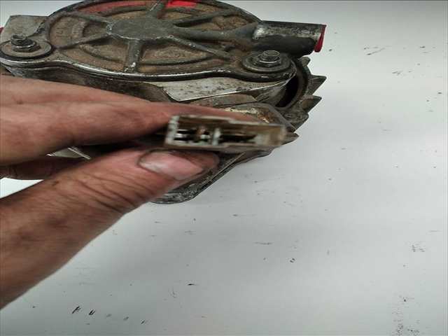Foto 4ª: Alternador Nissan Patrol 2.8 D [A428] (1992)
