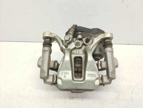 Pedal Embrague Toyota Corolla 1.8 98CV 72KW