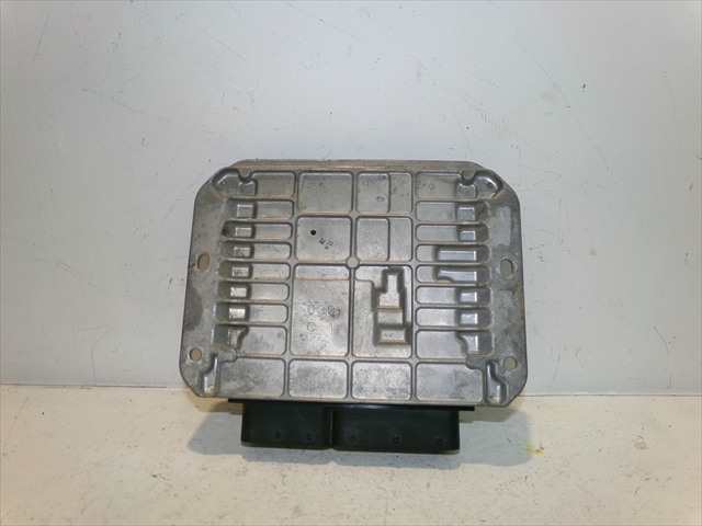 Foto 2ª: Centralita Motor ECU Mitsubishi ASX 1.8 D 2010-2012 [4N13] (2012)