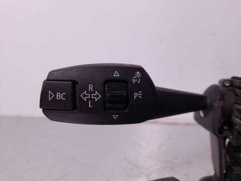 Foto 4ª: Mando Multifuncion Bmw Serie 1 114 118D LIMITED SPORT EDITION BERLINA 143CV 105KW [N47D20A] (2008)