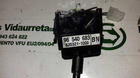 Foto 2ª: Mando Luces Chevrolet Aveo 1.2 CAT 84CV 62KW [B12D1] (2009)
