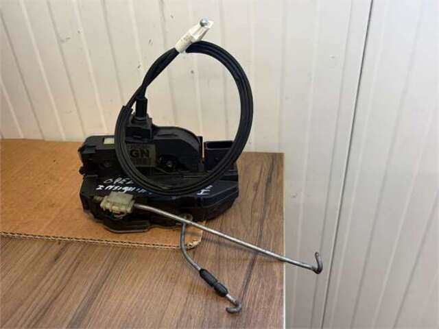 Foto 1ª: Cerradura Puerta Delantera Izquierda Opel Insignia 2.0 CDTI [A 20 DTH]