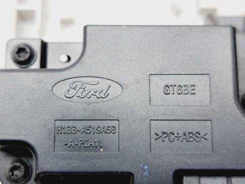 Foto 3ª: Luz Interior Ford Puma HYBRID ST-LINE 125CV 92KW [B7JB] (2020)